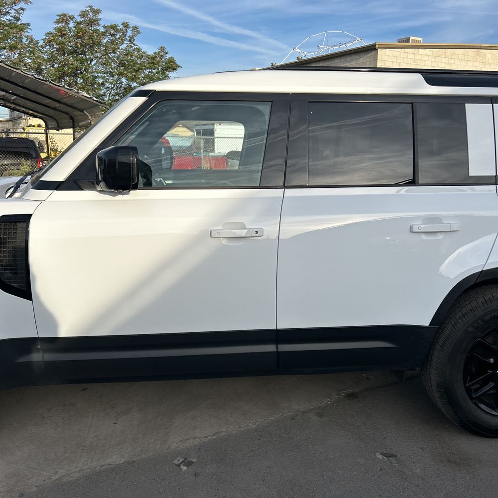 2025 Land Rover Defender 110 P300 S