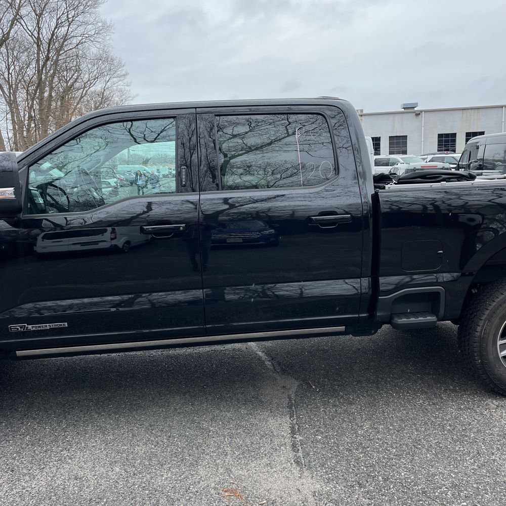 2023 Ford F-250 Super Duty Lariat