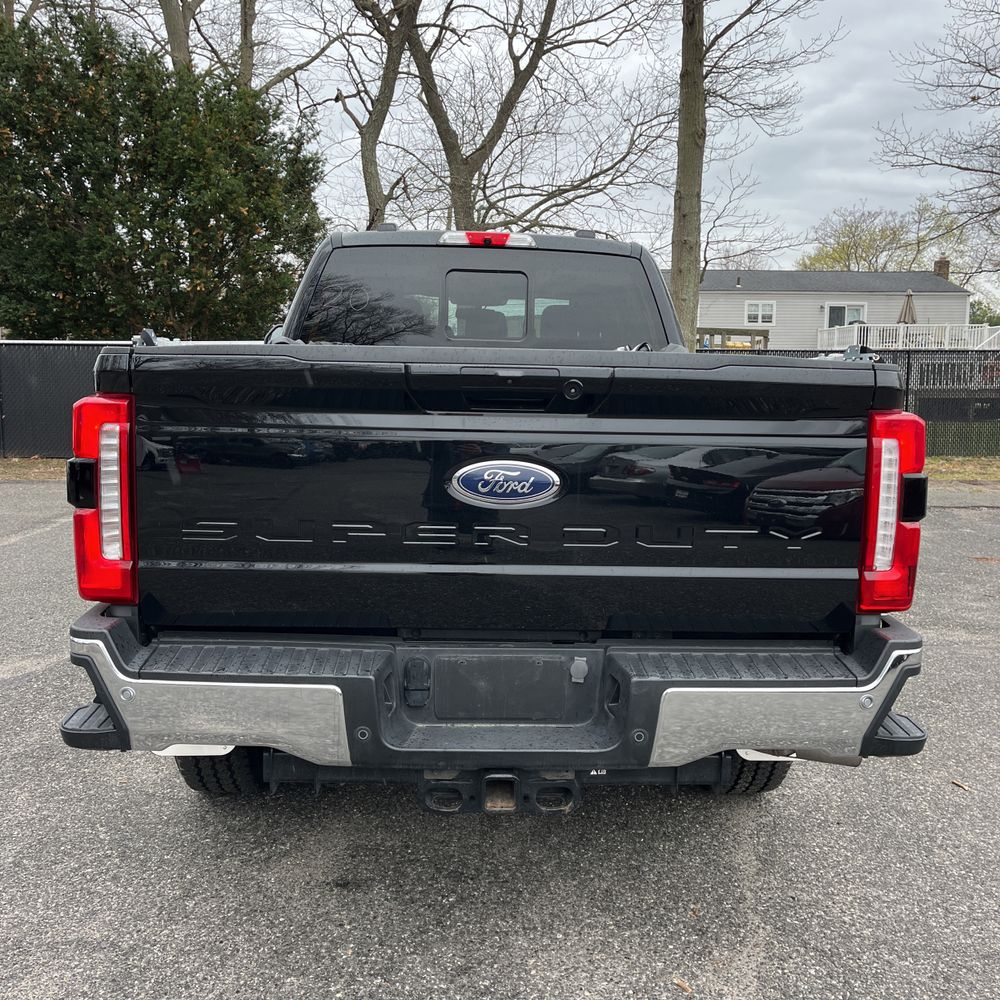 2023 Ford F-250 Super Duty Lariat