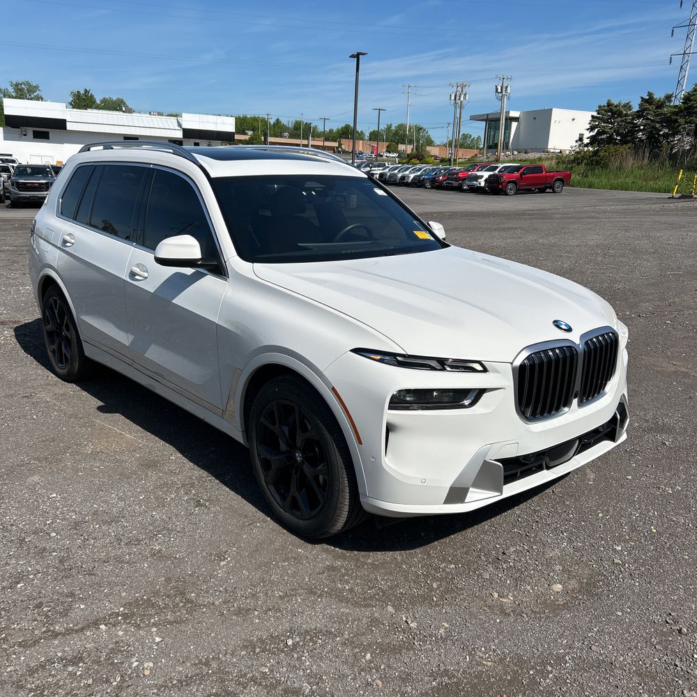 2024 BMW X7 XDrive40i
