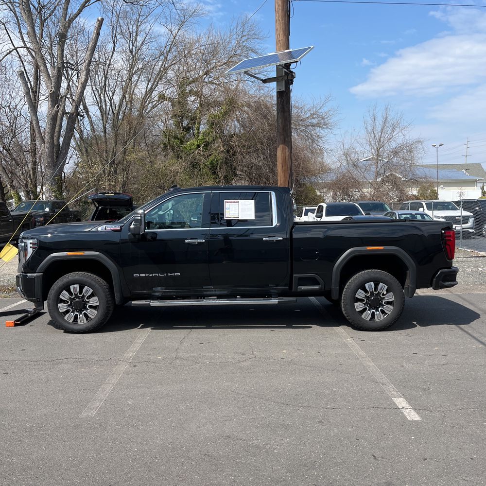 2024 GMC Sierra 3500HD Denali