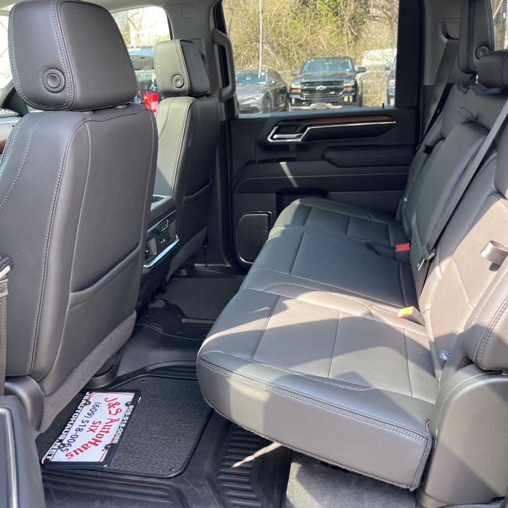 2024 GMC Sierra 3500HD Denali