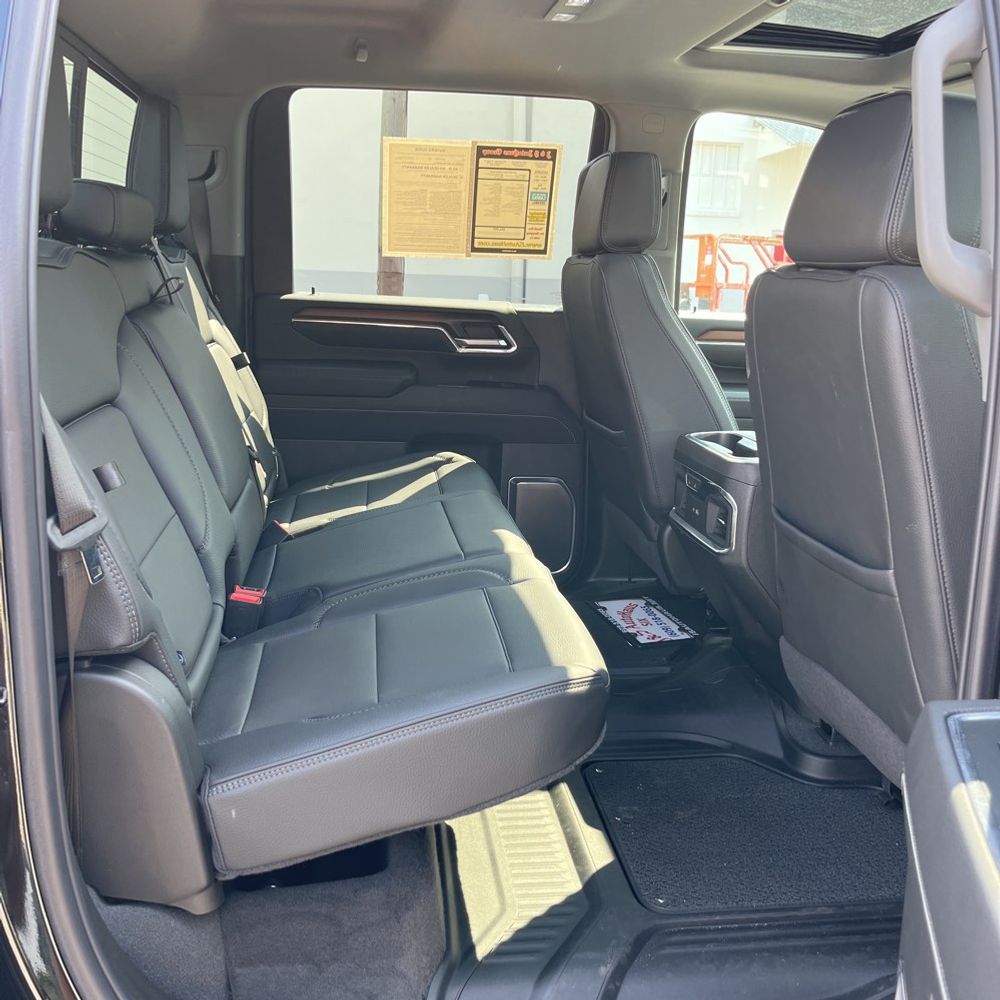 2024 GMC Sierra 3500HD Denali