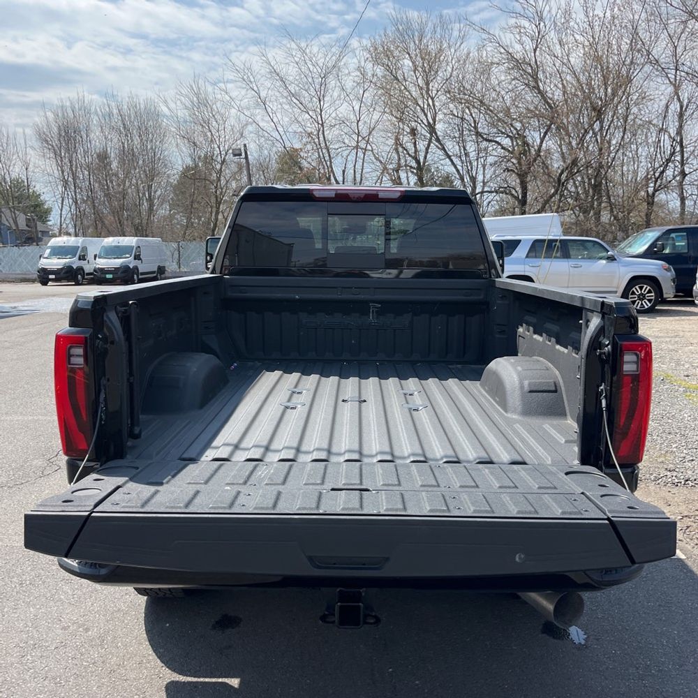 2024 GMC Sierra 3500HD Denali