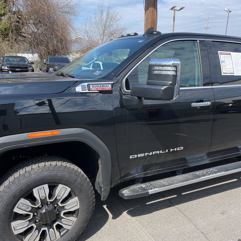 2024 GMC Sierra 3500HD Denali