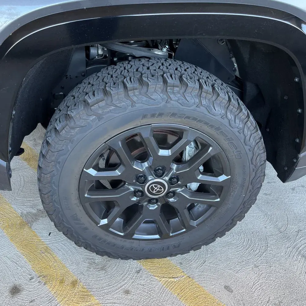 2024 Toyota Tundra Platinum HV