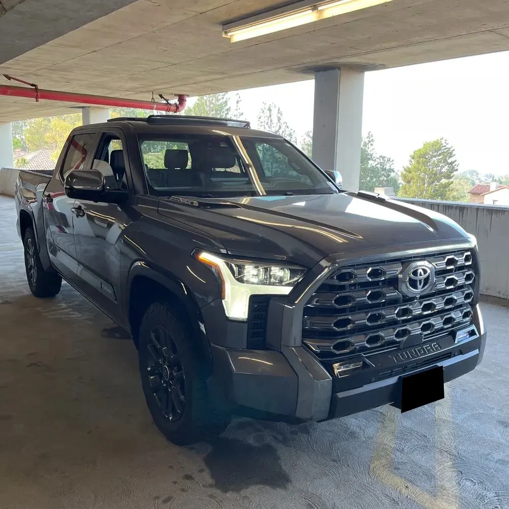 2024 Toyota Tundra Platinum HV