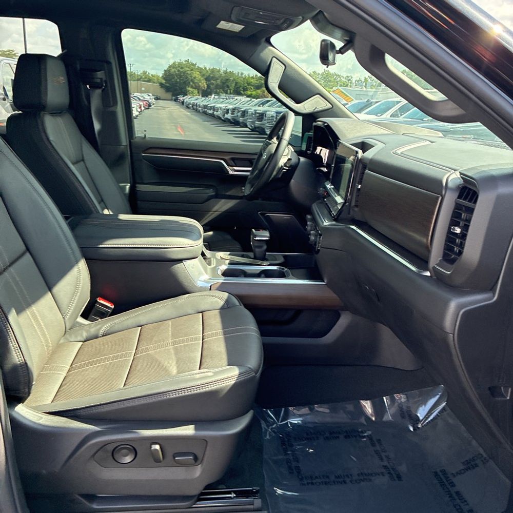 2025 Chevrolet Silverado 1500 High Country
