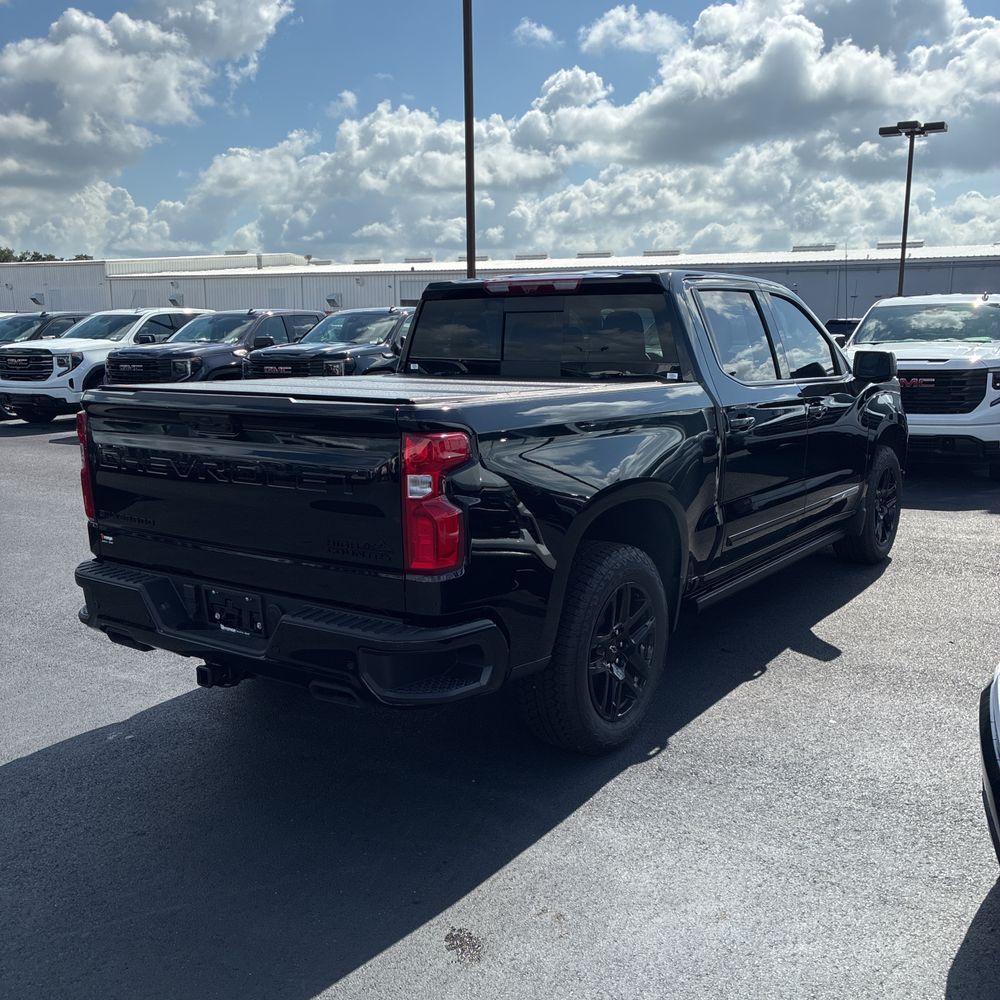 2025 Chevrolet Silverado 1500 High Country