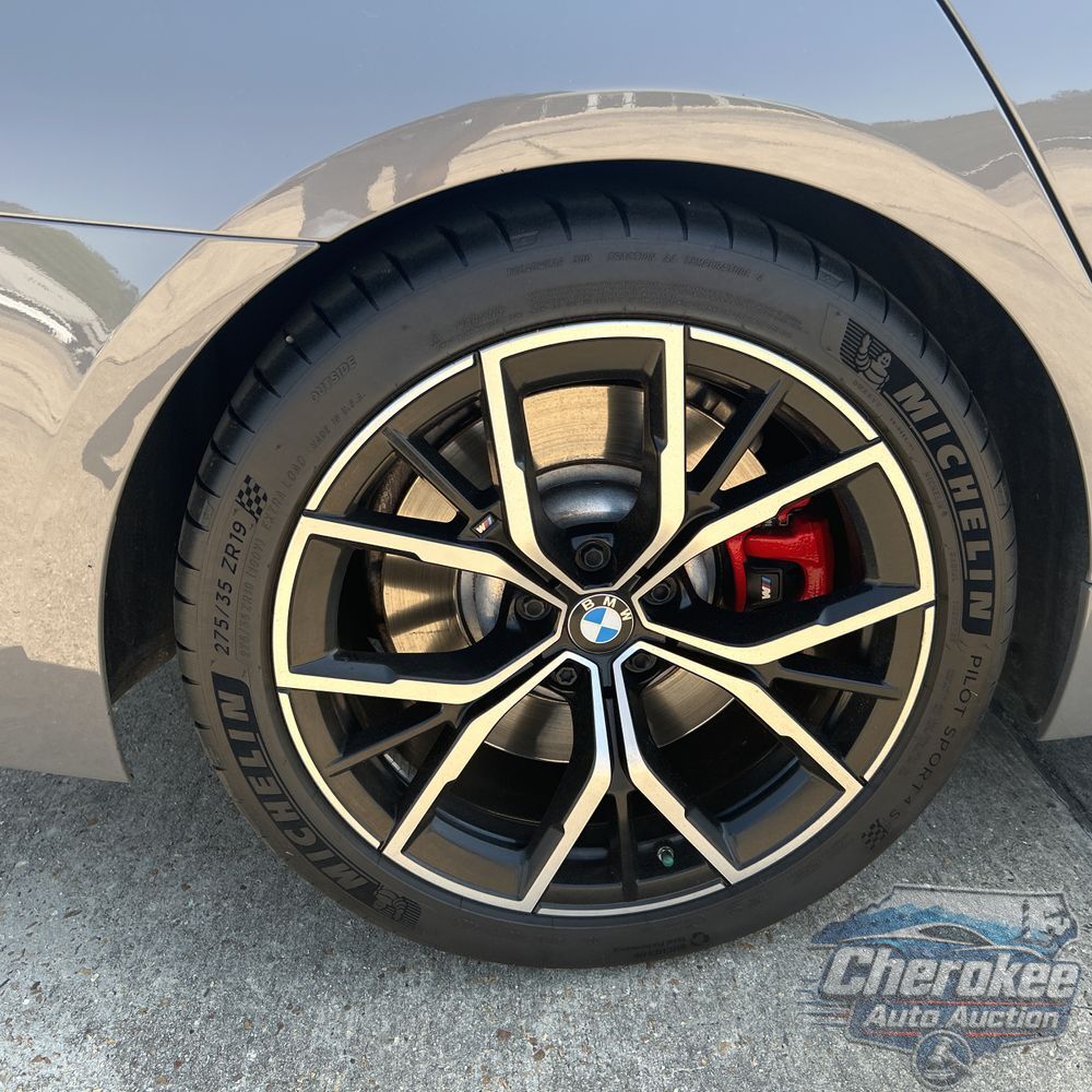 2022 BMW 5-Series M550xi