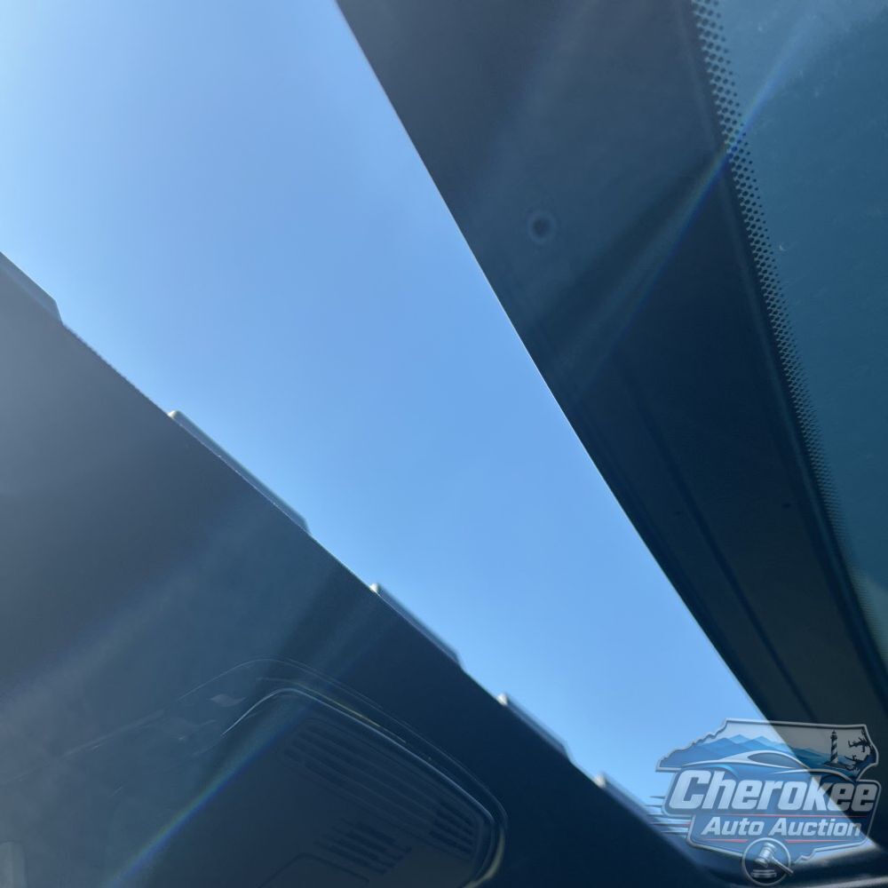 2022 BMW 5-Series M550xi