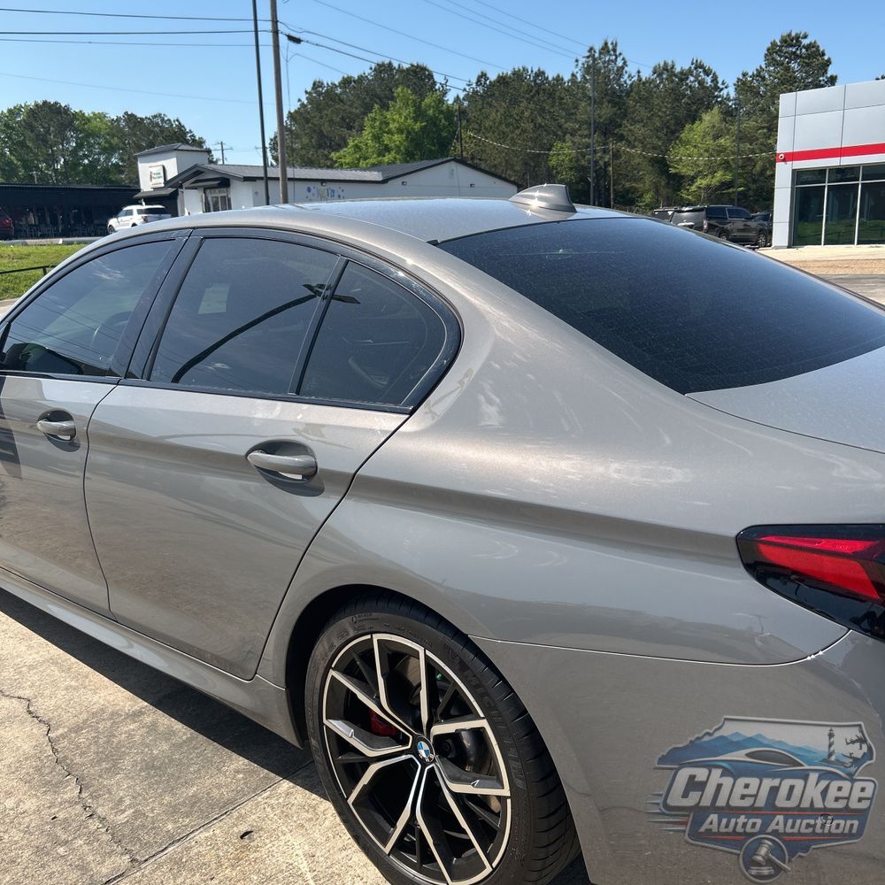 2022 BMW 5-Series M550xi