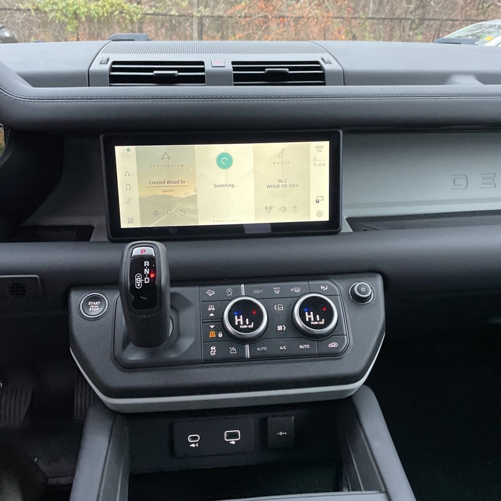 2024 Land Rover Defender 110 P300 S
