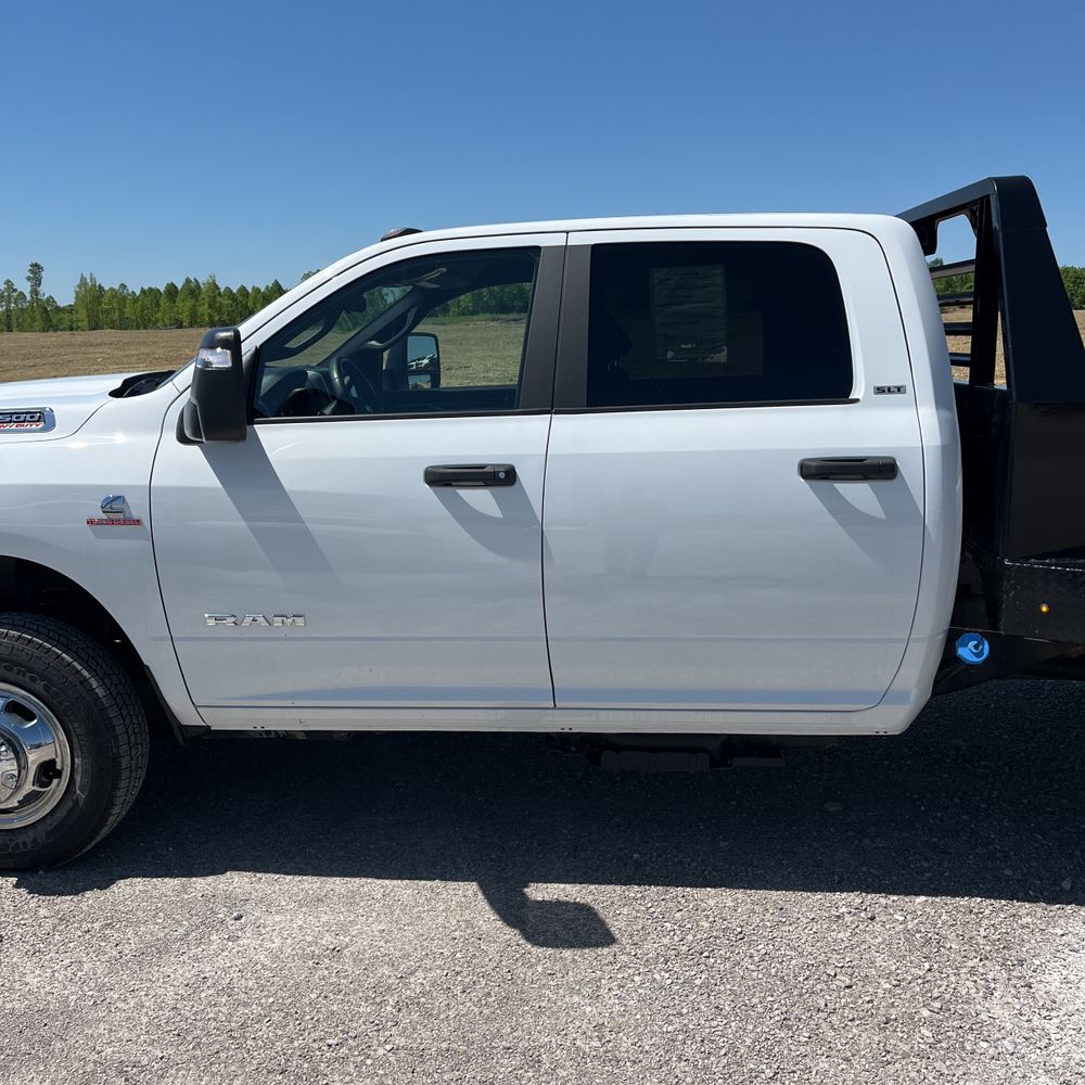 2024 Ram 3500 SLT