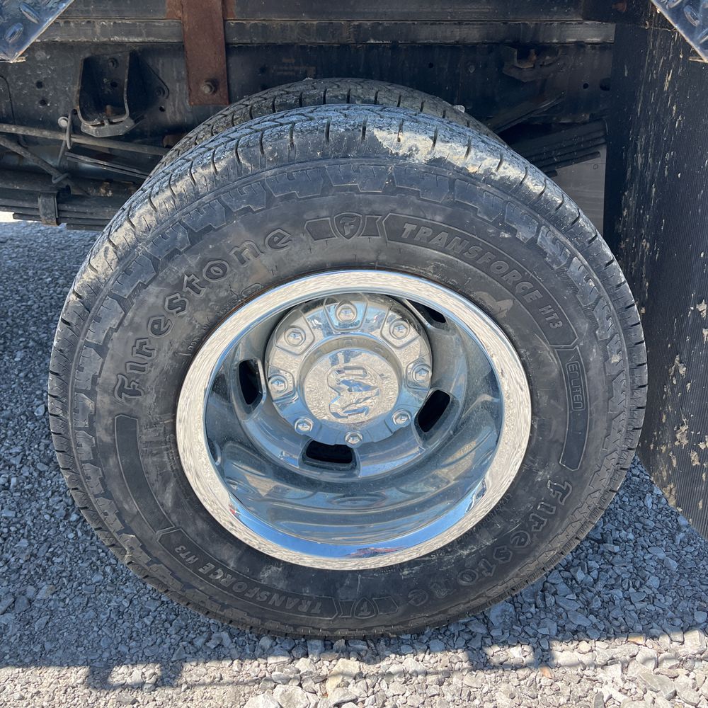 2024 Ram 3500 SLT