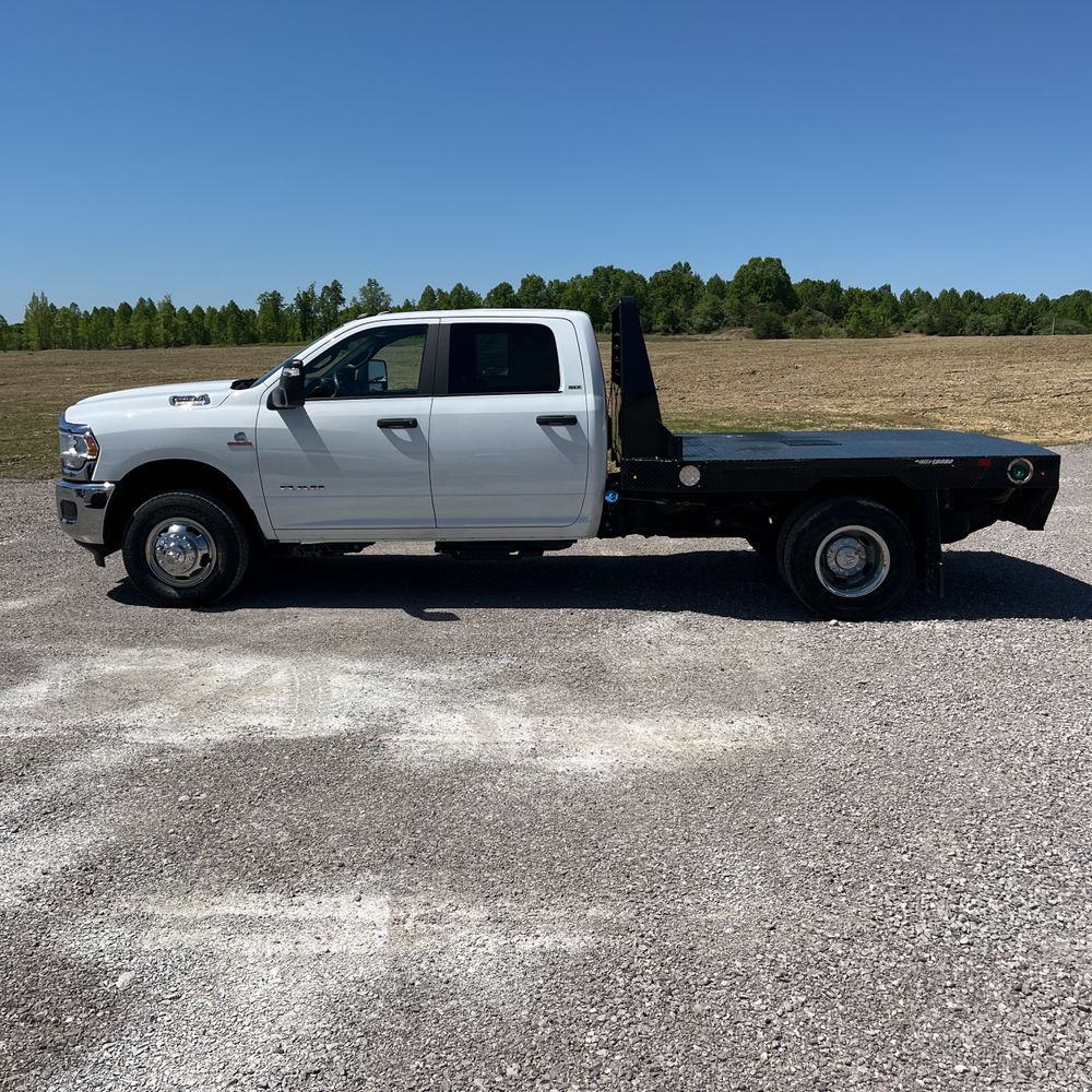 2024 Ram 3500 SLT
