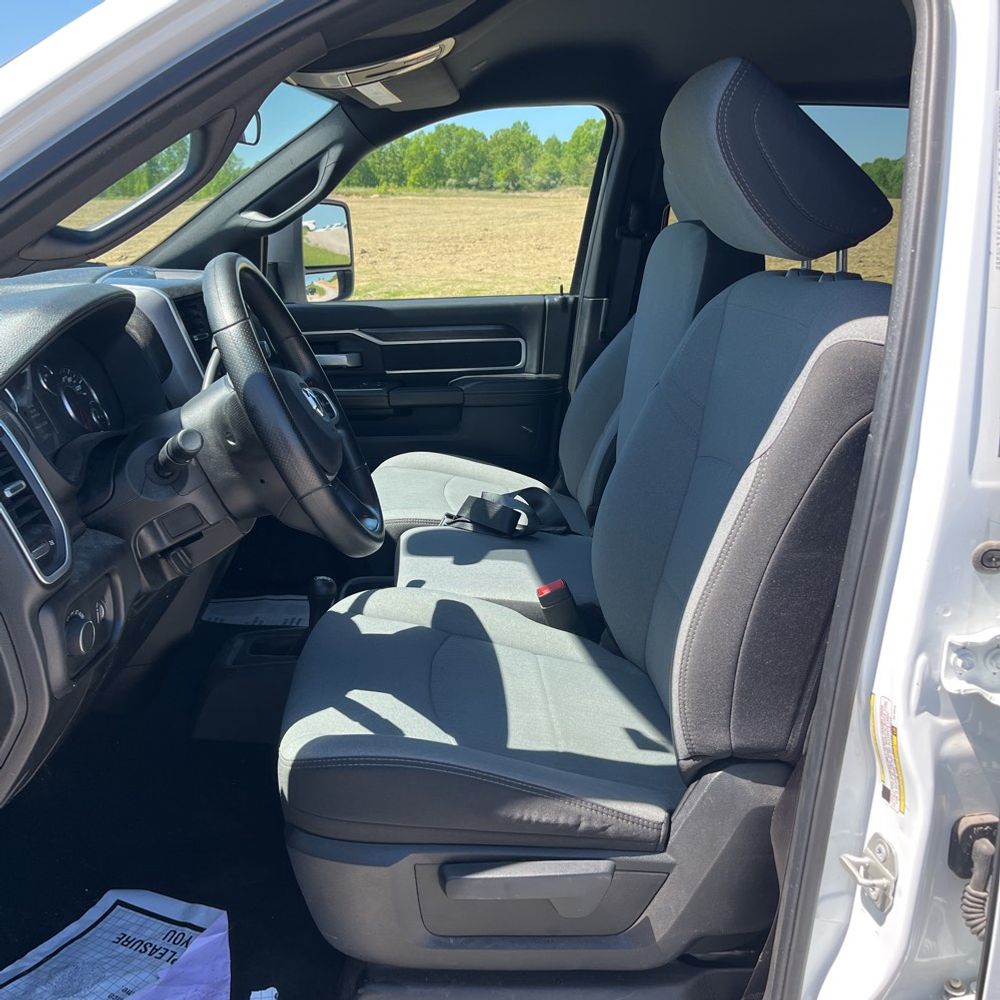 2024 Ram 3500 SLT
