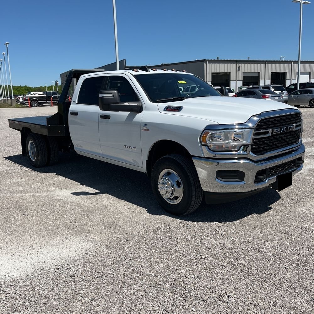 2024 Ram 3500 SLT