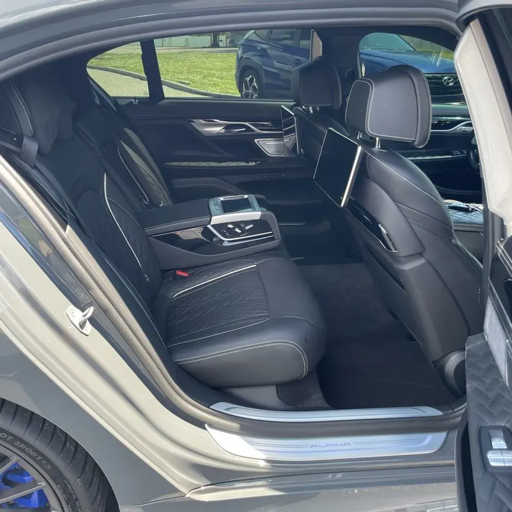 2021 BMW 7 Series ALPINA B7 xDrive