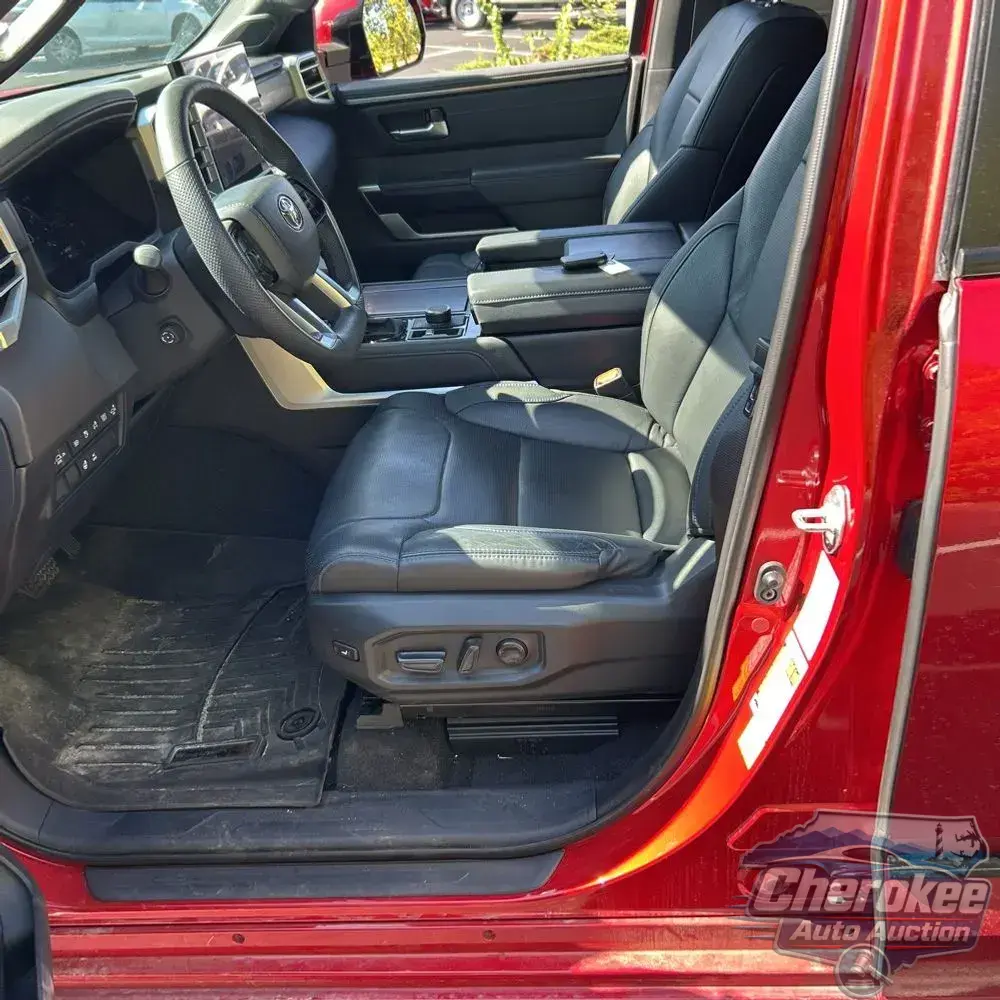 2024 Toyota Sequoia Platinum