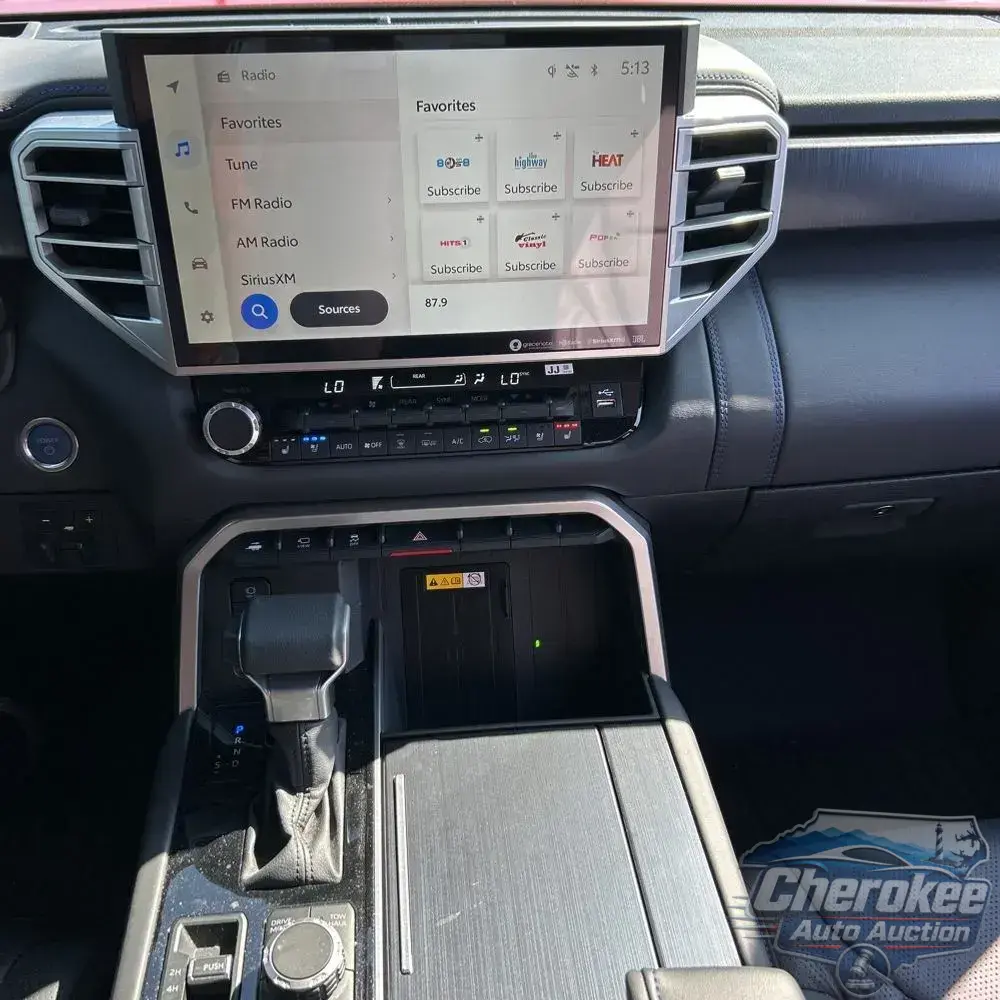 2024 Toyota Sequoia Platinum