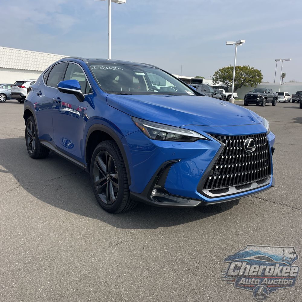 2025 Lexus NX 450h+ Base