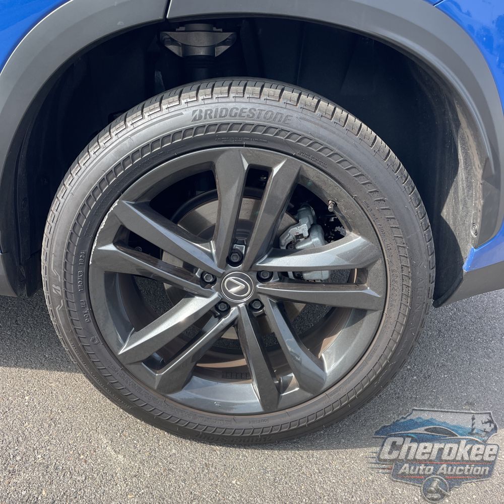 2025 Lexus NX 450h+ Base