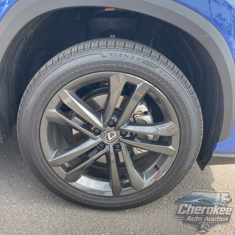 2025 Lexus NX 450h+ Base