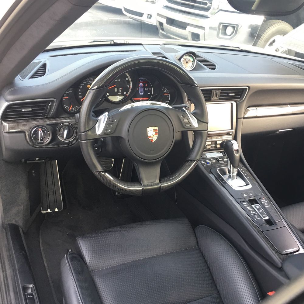 2015 Porsche 911 Carrera 4 Turbo S