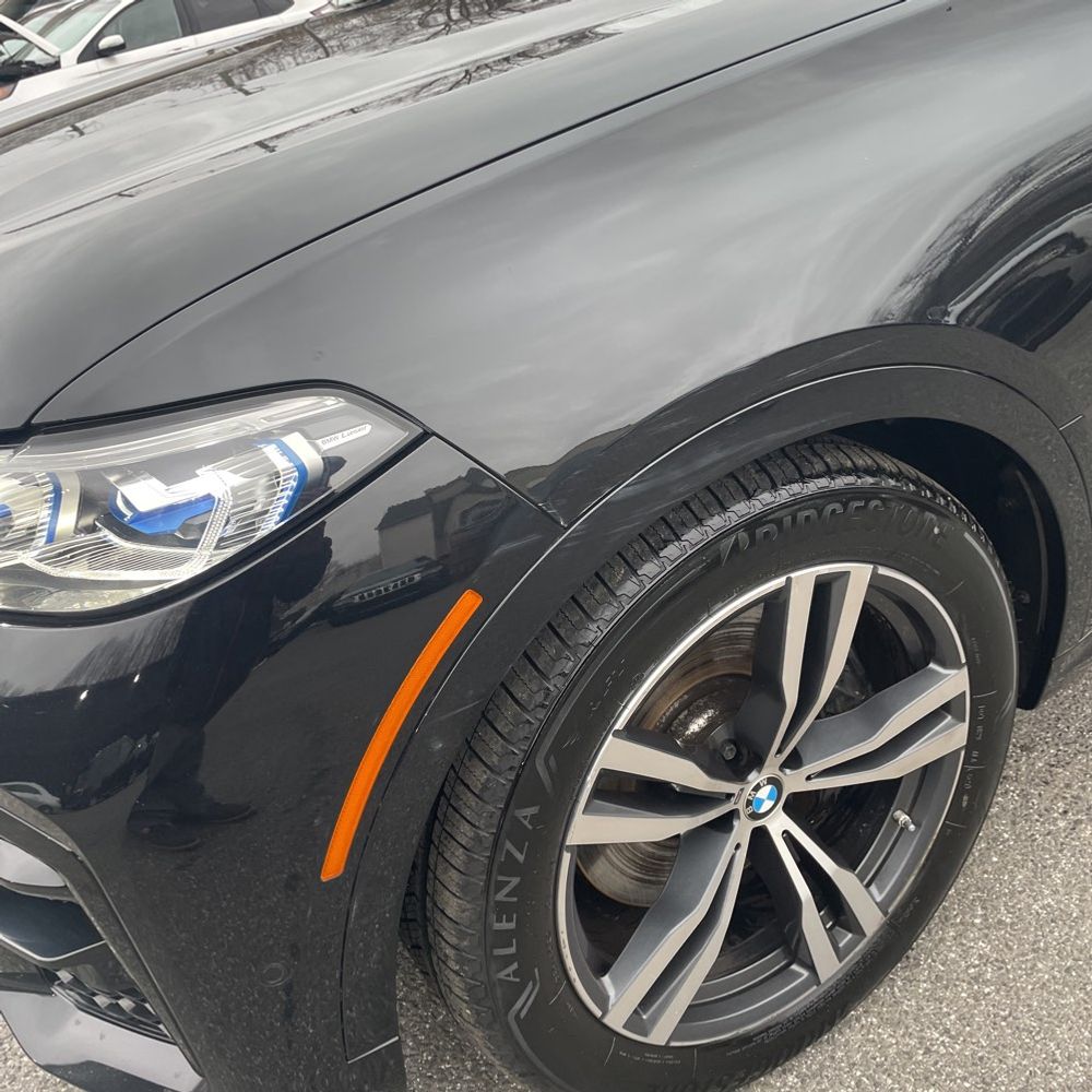 2022 BMW X7 M50i