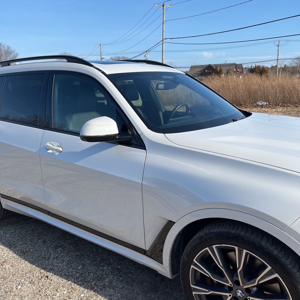 2022 BMW X7 M50i