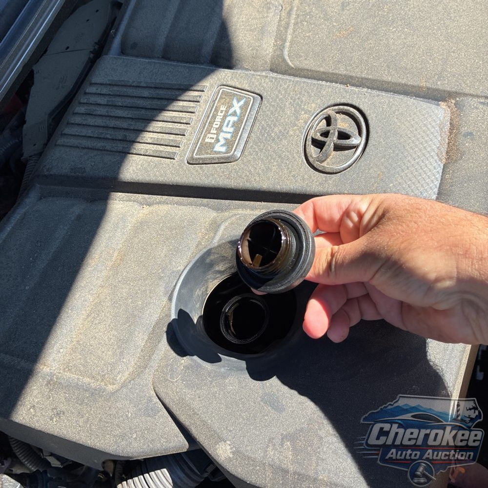 2023 Toyota Tundra Platinum HV