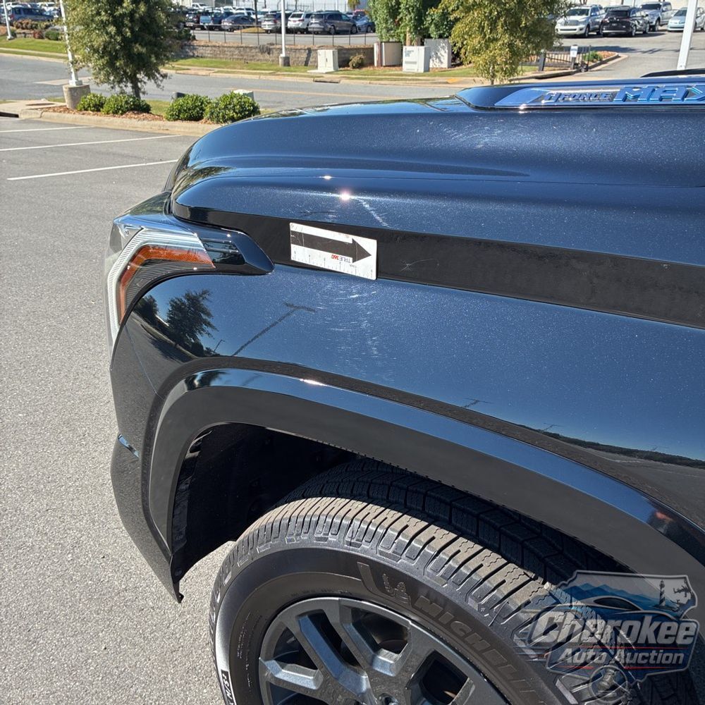 2023 Toyota Tundra Platinum HV