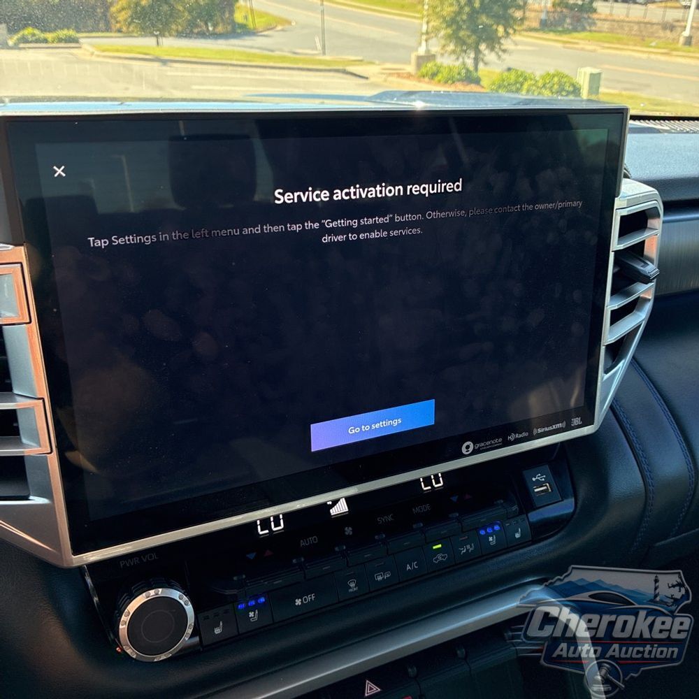 2023 Toyota Tundra Platinum HV