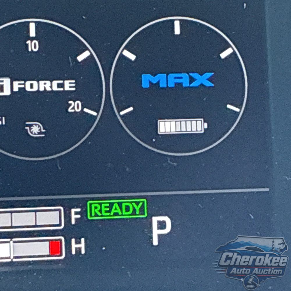 2023 Toyota Tundra Platinum HV