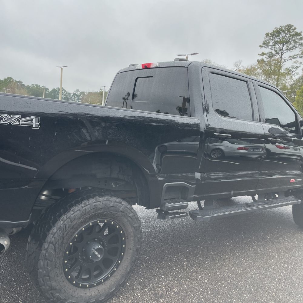 2023 Ford F-250 Super Duty Lariat