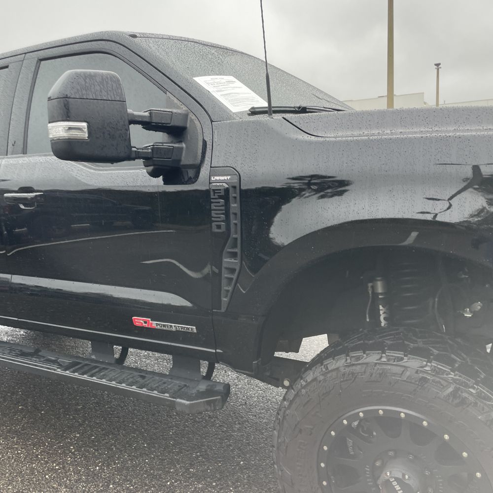 2023 Ford F-250 Super Duty Lariat