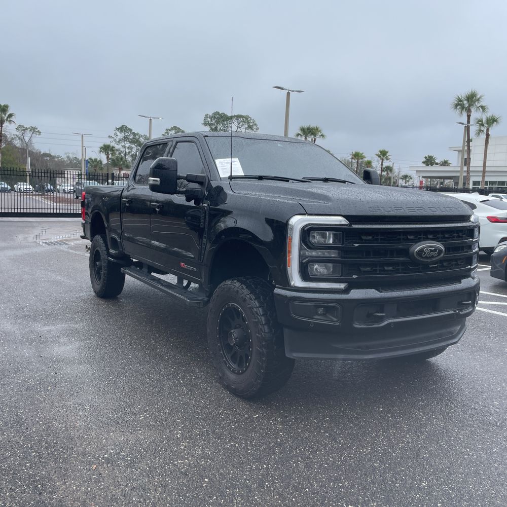 2023 Ford F-250 Super Duty Lariat