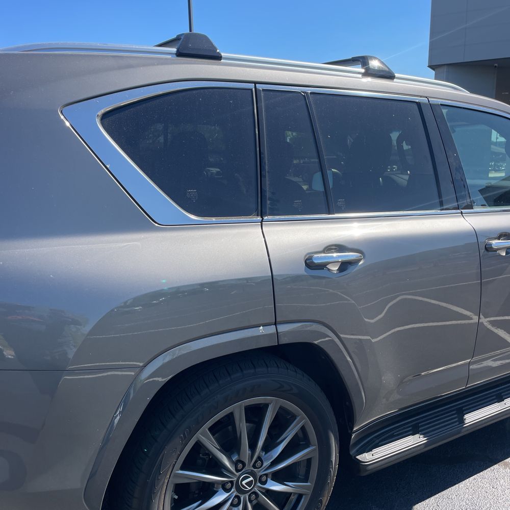 2023 Lexus LX 600 F SPORT Handling