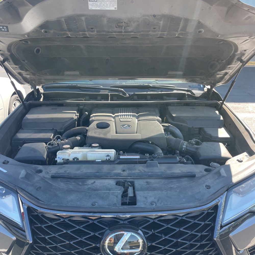 2023 Lexus LX 600 F SPORT Handling