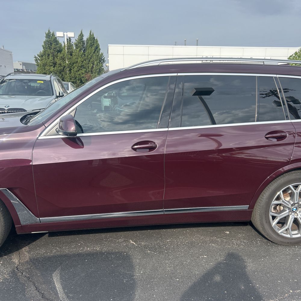 2023 BMW X7 xDrive40i