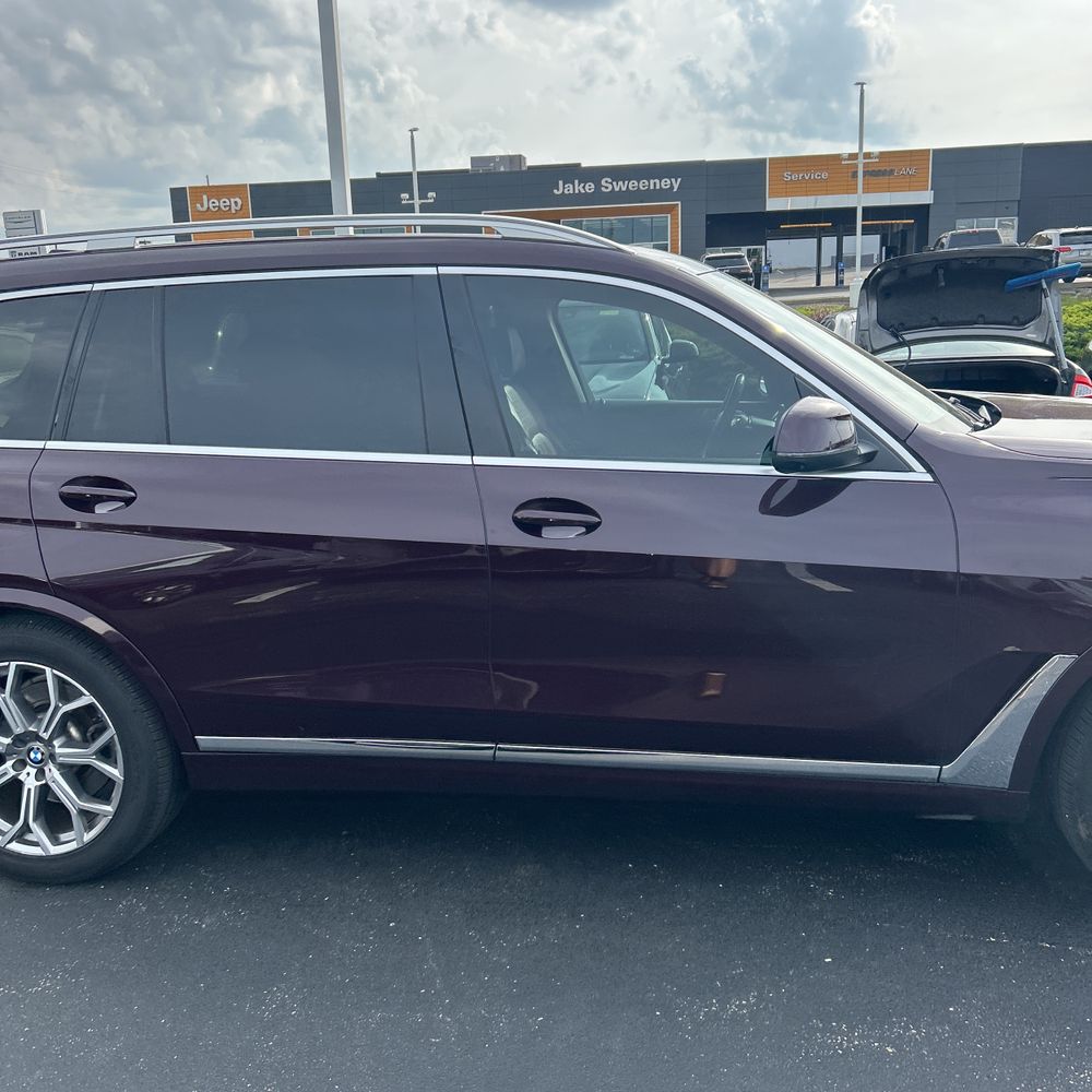 2023 BMW X7 xDrive40i