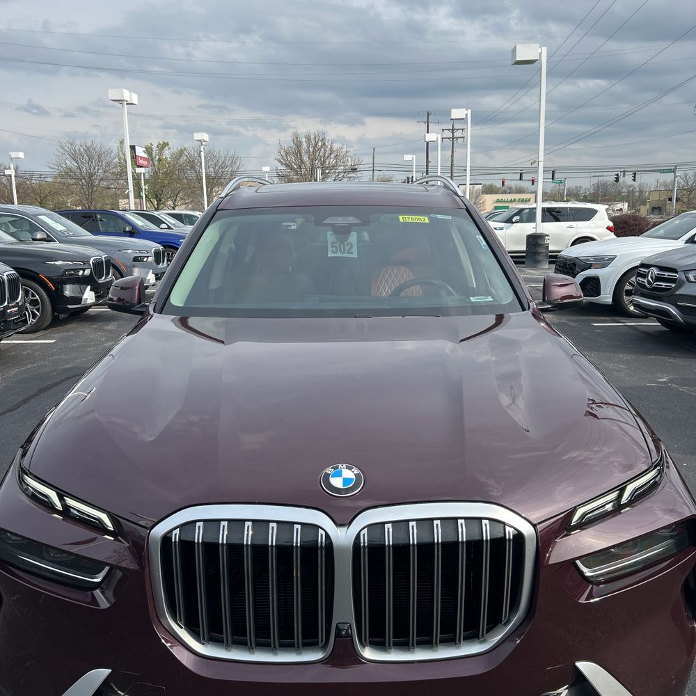 2023 BMW X7 xDrive40i