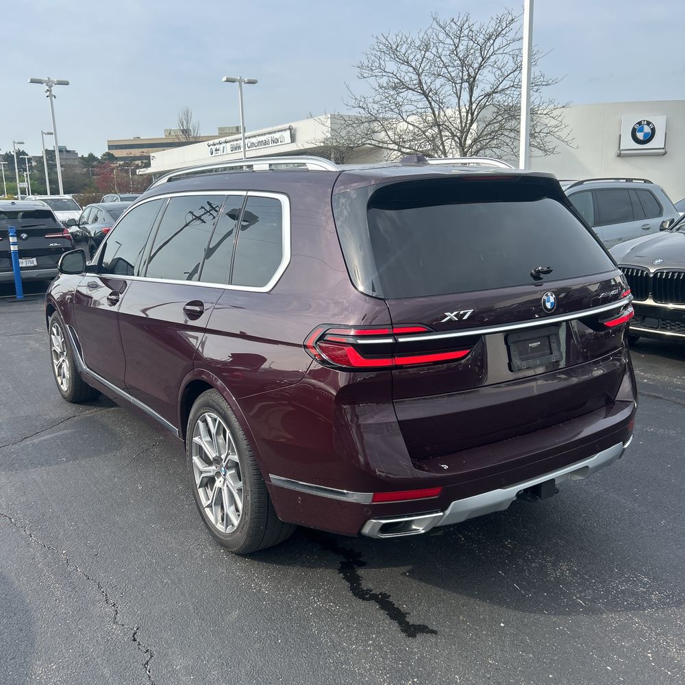 2023 BMW X7 xDrive40i
