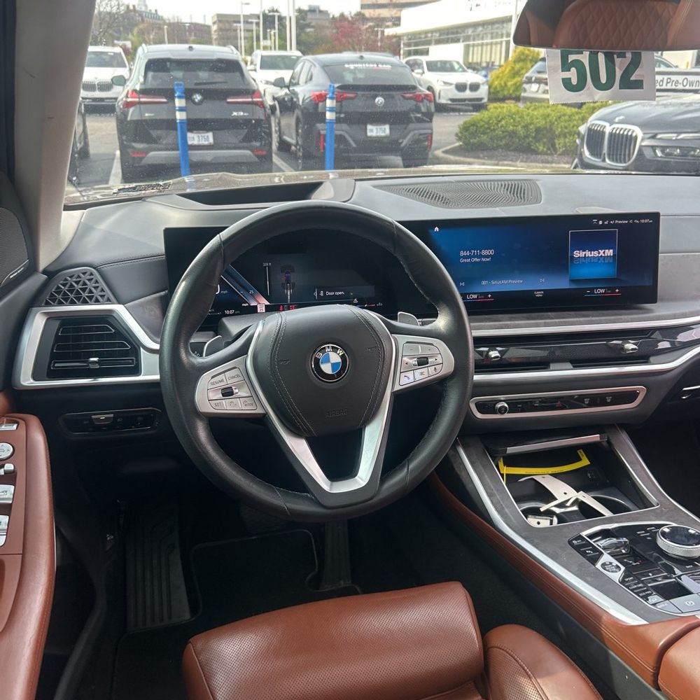 2023 BMW X7 xDrive40i