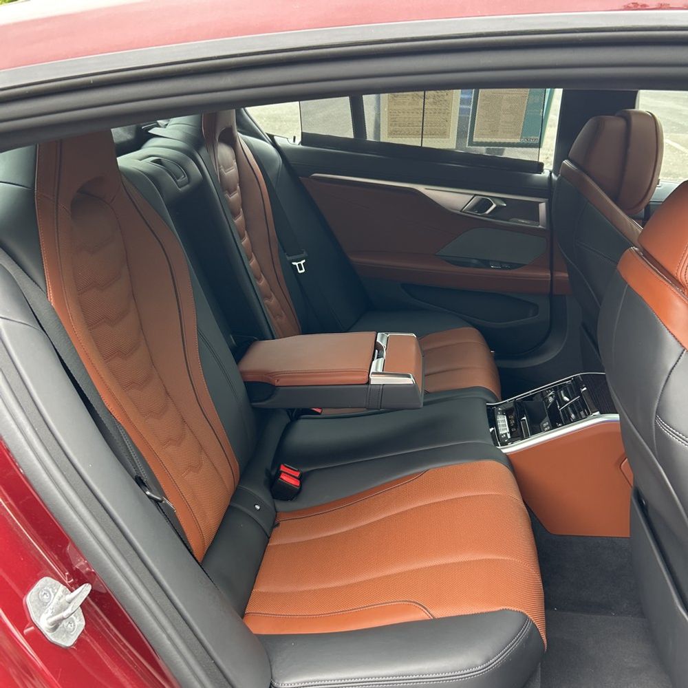 2022 BMW 8-Series 840xi Grn Coupe