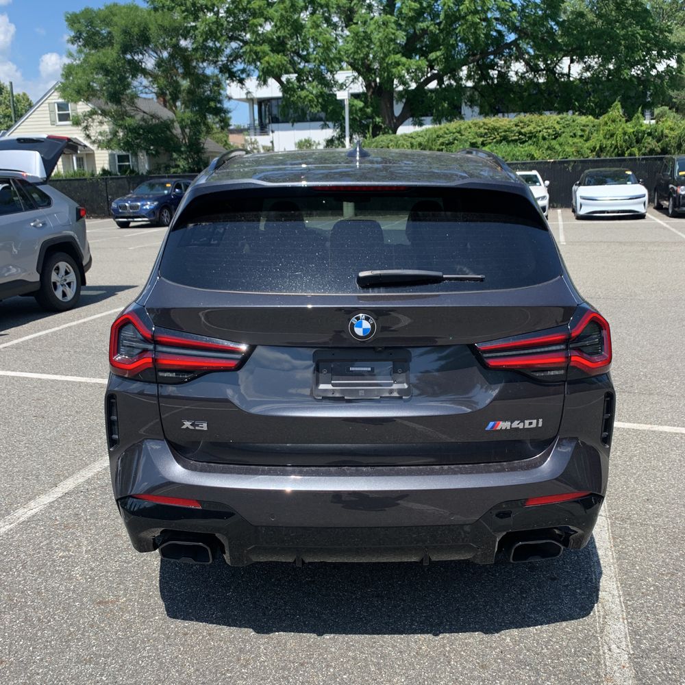 2023 BMW X3 M40i