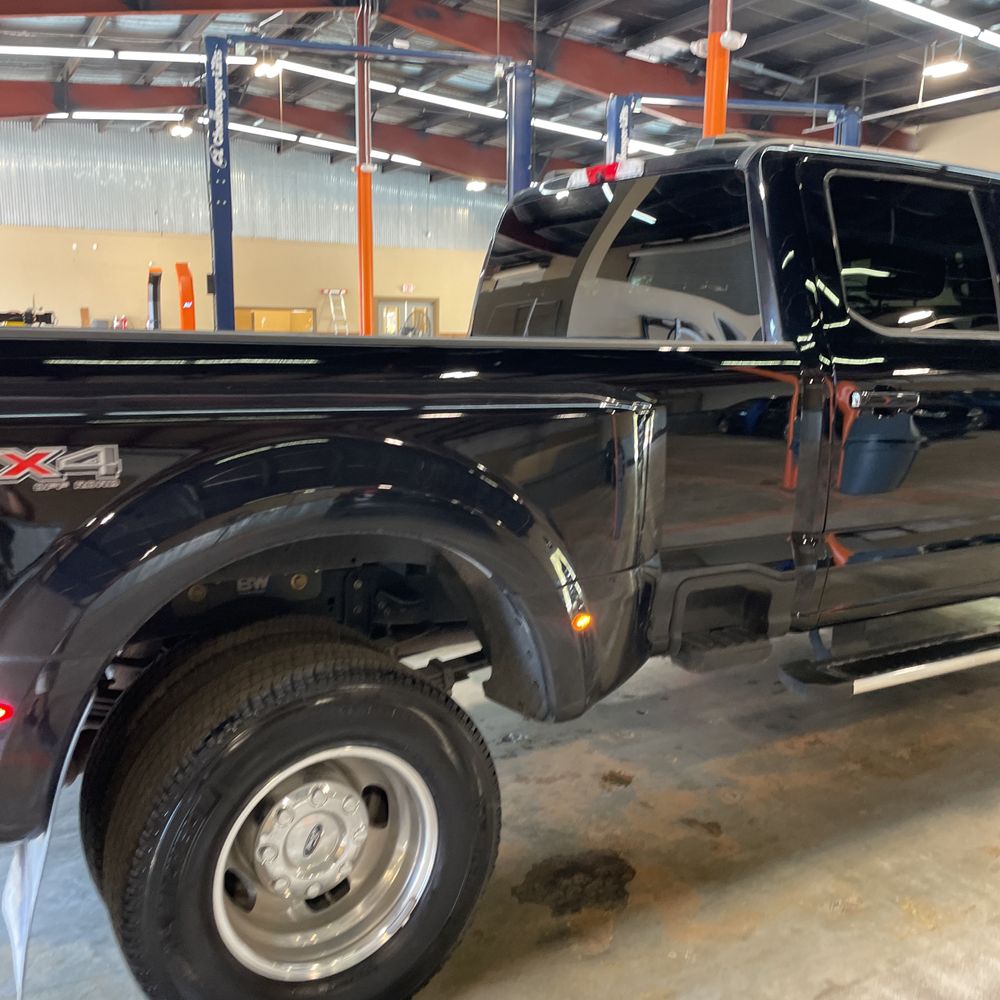 2025 Ford F-350 Super Duty Lariat