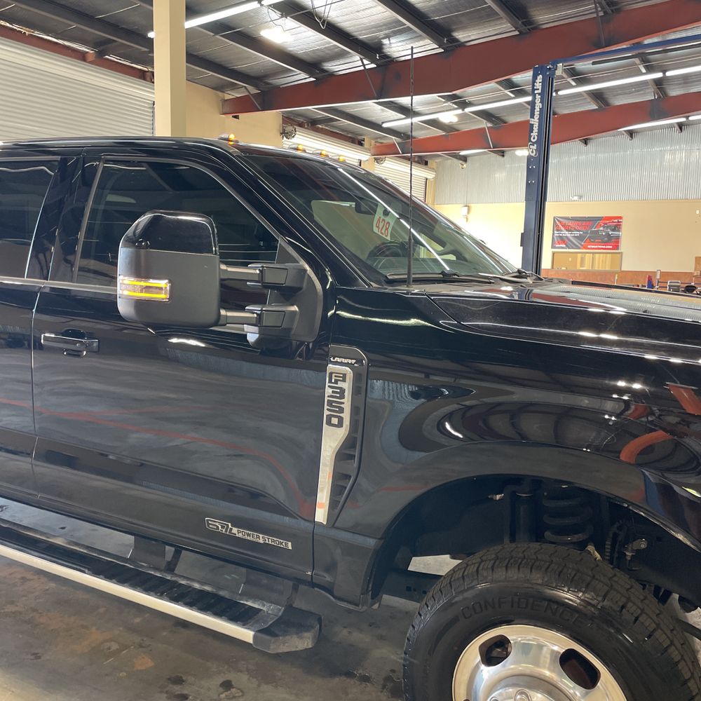 2025 Ford F-350 Super Duty Lariat