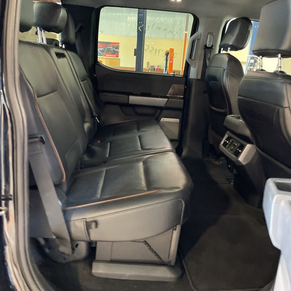2025 Ford F-350 Super Duty Lariat
